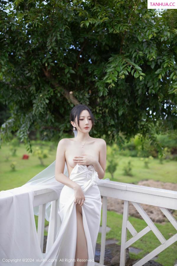 鱼子酱fish  [XiuRen]高清写真图 2024.11.01 No.9387 鱼子酱Fish 丝袜美腿第40张图片